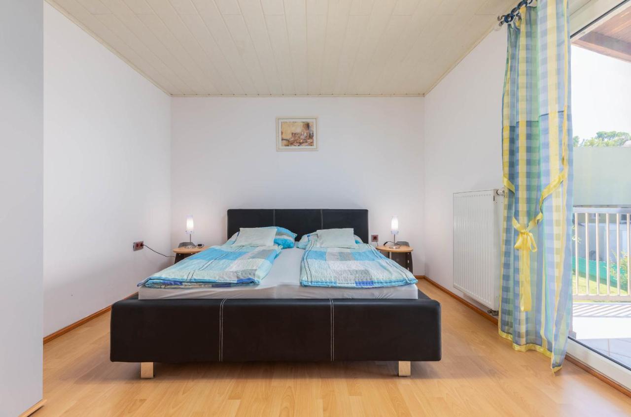 Apartment Ankica Blue Peroj