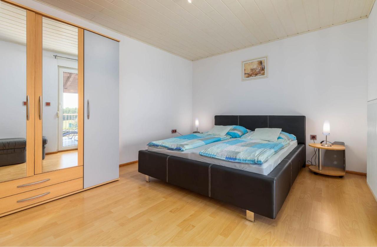 Apartment Ankica Blue Peroj